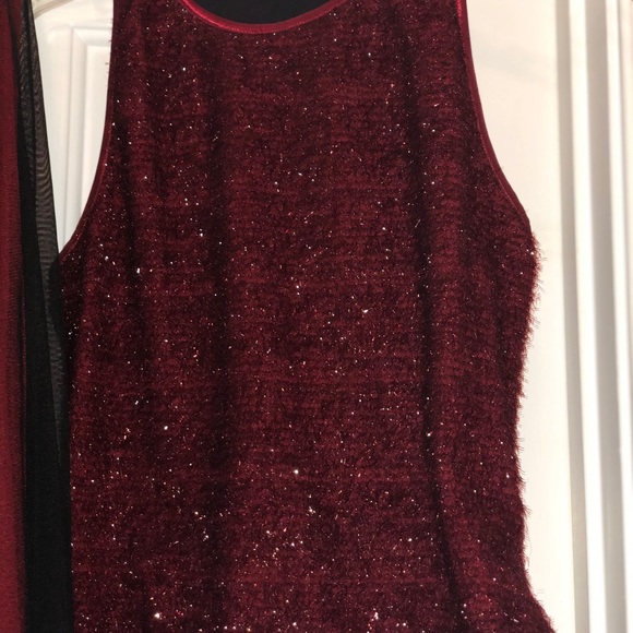 Two piece gown - Picture 3 of 3